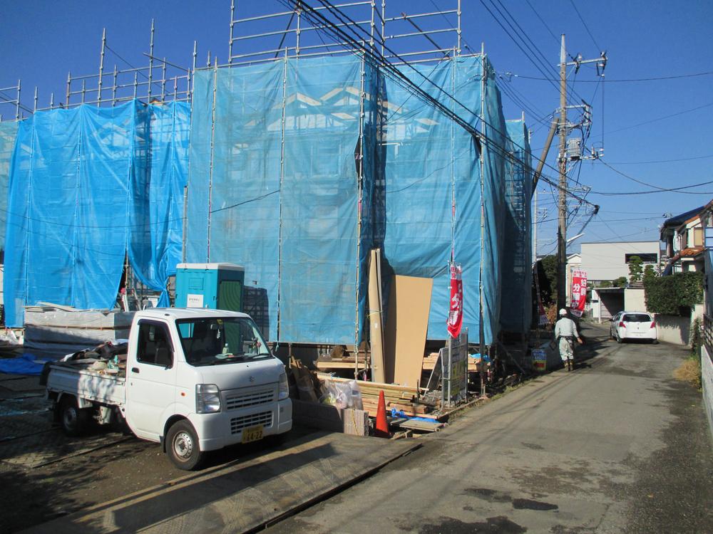 Local appearance photo. And facing the public road will be high sections of the asset value.