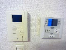 Other. Monitor with intercom ・ Home security rooms