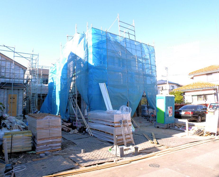 Local appearance photo. Local (12 May 2013) Shooting