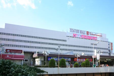 station. 2240m Takashimaya Station Mall to Kashiwa Walk from Kashiwa Station 28 minutes  ・  Bus service (11 minutes to the bus stop bus ride 6 minutes)