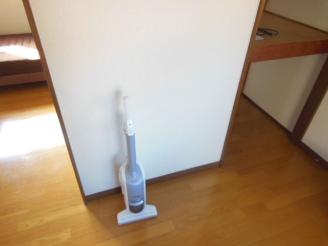 Other Equipment. Vacuum cleaner
