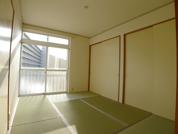 Other room space. Japanese-style room 6 quires