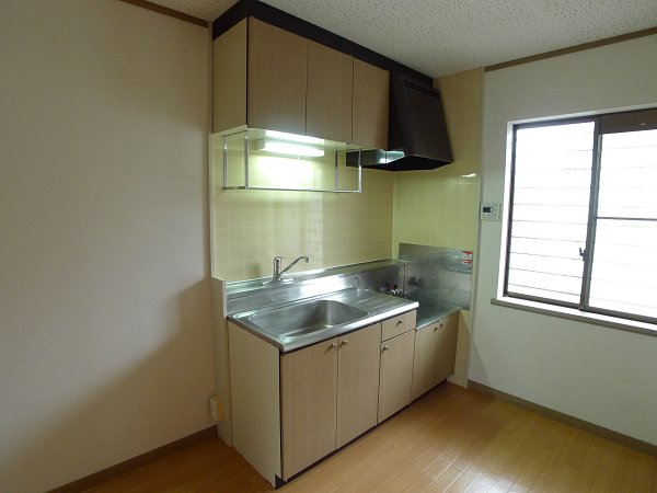 Kitchen. Gas stove installation Allowed