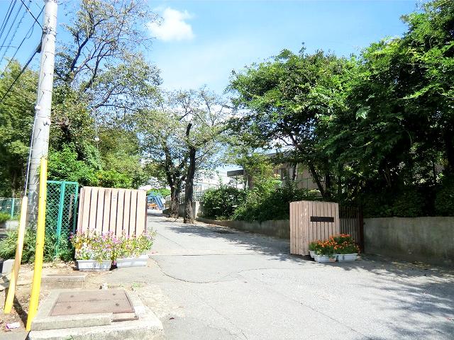 Primary school. 700m to Kashiwa fourth elementary school