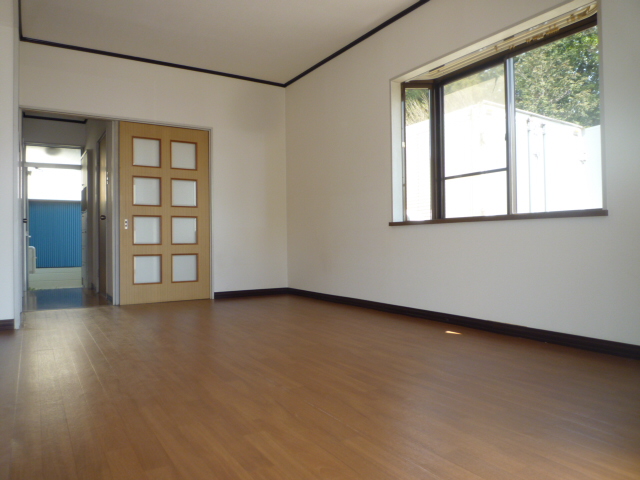 Living and room