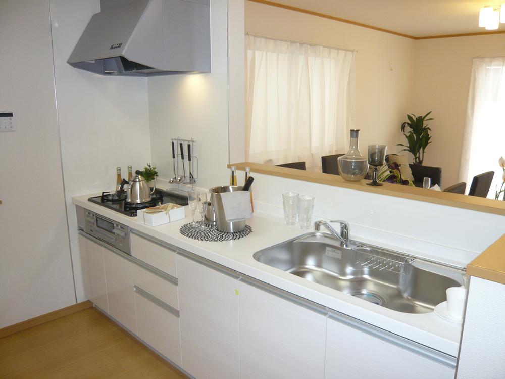 Kitchen. Indoor (12 May 2013) Shooting