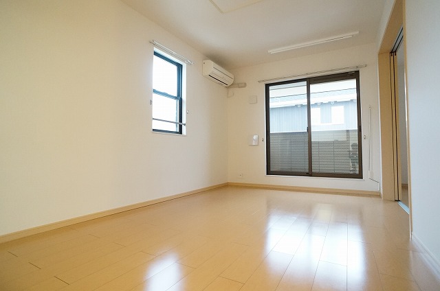 Living and room