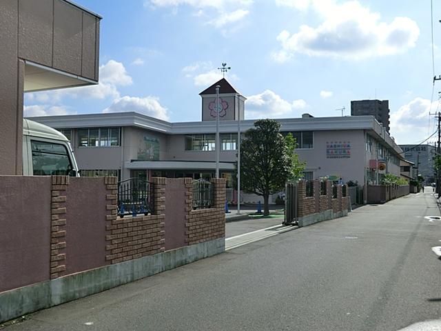 kindergarten ・ Nursery. 100m to Kashiwa Sakura kindergarten