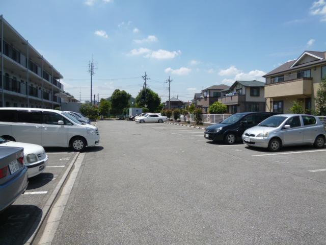Parking lot