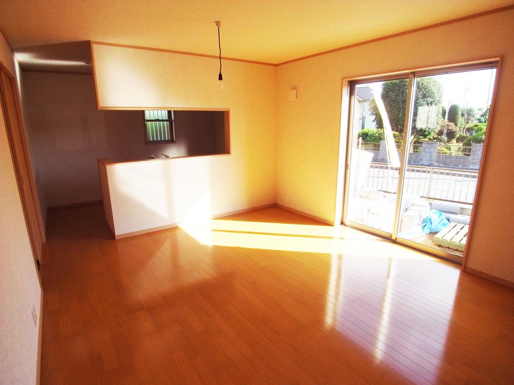 Living. Indoor (12 May 2013) Shooting