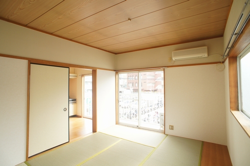 Living and room