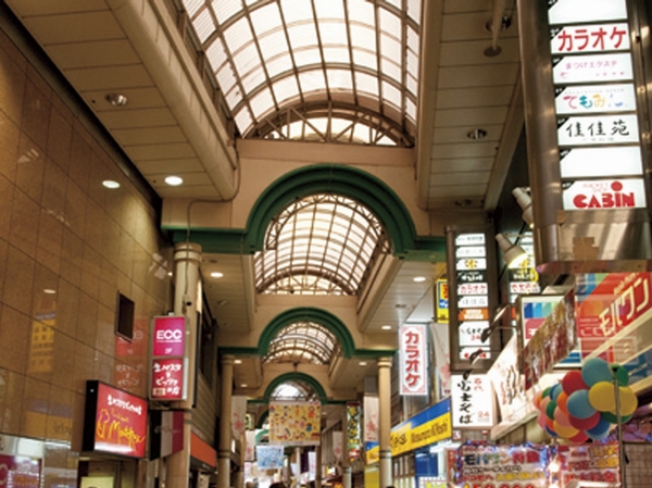 Second Street shopping Board Kashiwa (about 240m)