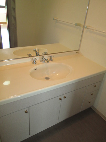 Washroom. Washroom