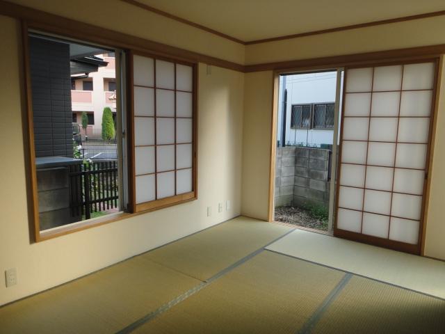 Non-living room.  ◆ Japanese-style room of calm atmosphere.