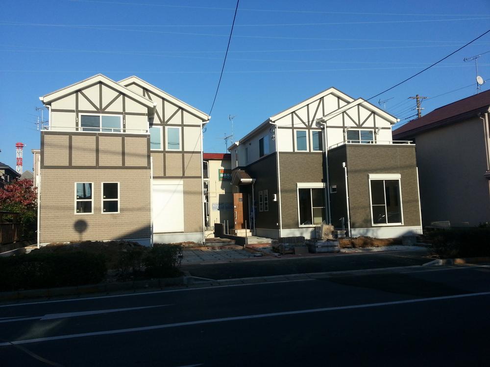 Local photos, including front road. Local (11 May 2013) Shooting