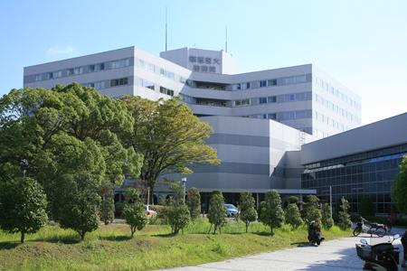 Hospital. Jikei University School of Medicine 1850m until the University Kashiwa Hospital
