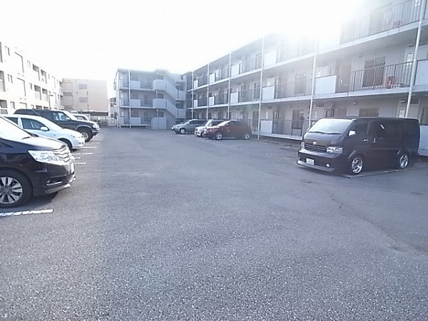 Parking lot