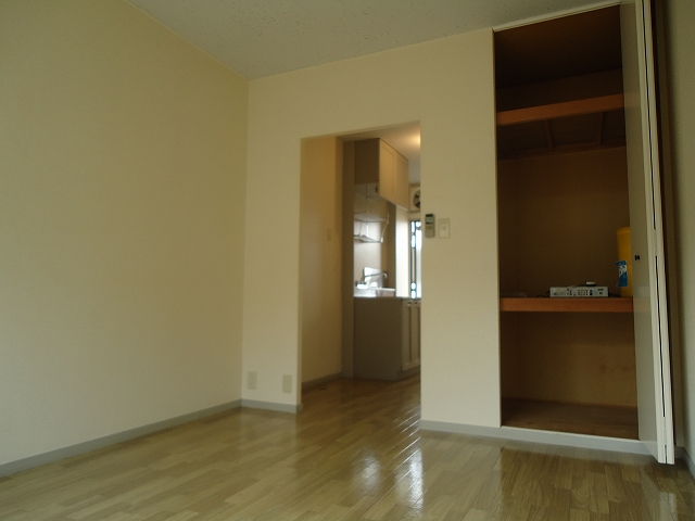 Living and room