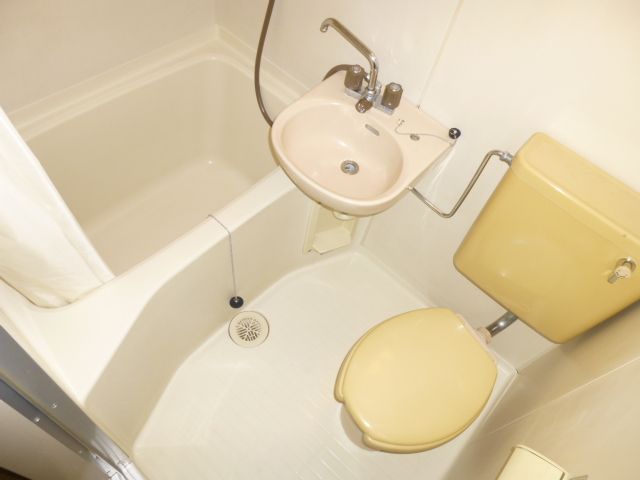 Bath. Bathroom
