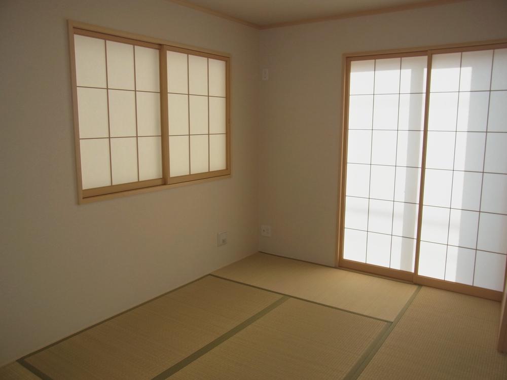 Non-living room. Indoor (11 May 2013) Shooting