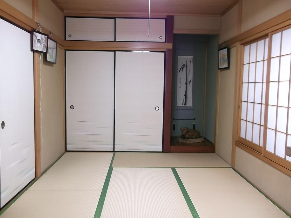 Non-living room