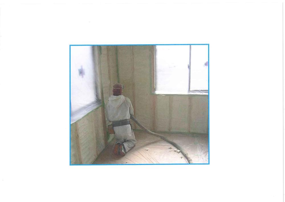 Construction ・ Construction method ・ specification. Cool in summer by spraying insulation ・ Winter warm house