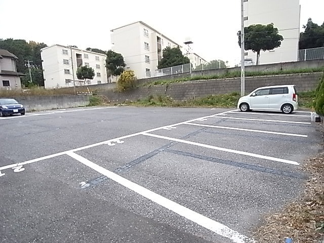 Parking lot