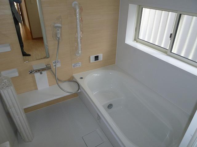 Bathroom. Building 2 room (December 27, 2013) Shooting