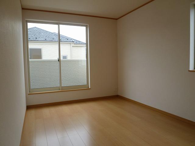 Non-living room. Building 2 room (December 27, 2013) Shooting