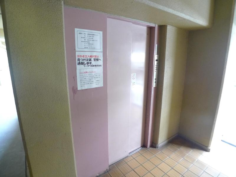 lobby