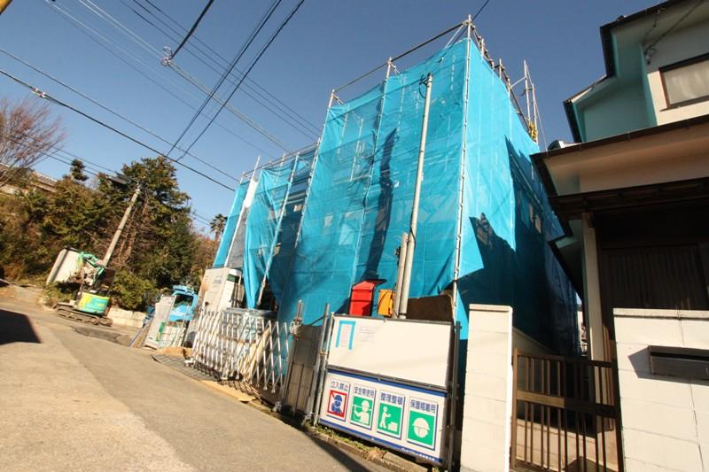 Local appearance photo. LDK15 Pledge more car space one