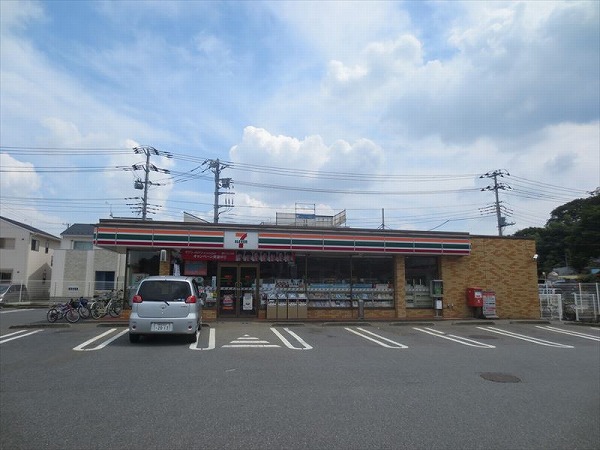 Convenience store. Seven-Eleven Shonan ShitaShimizu store up (convenience store) 1200m