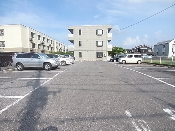Parking lot