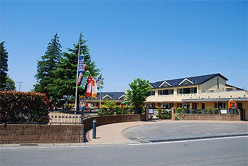 kindergarten ・ Nursery. Sakaine kindergarten (kindergarten ・ 420m to the nursery)
