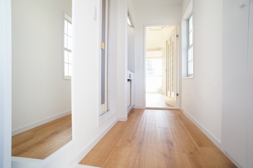 Entrance. We established a full-length mirror in the foyer!