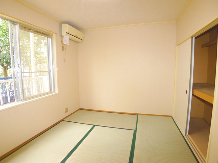 Living and room. room
