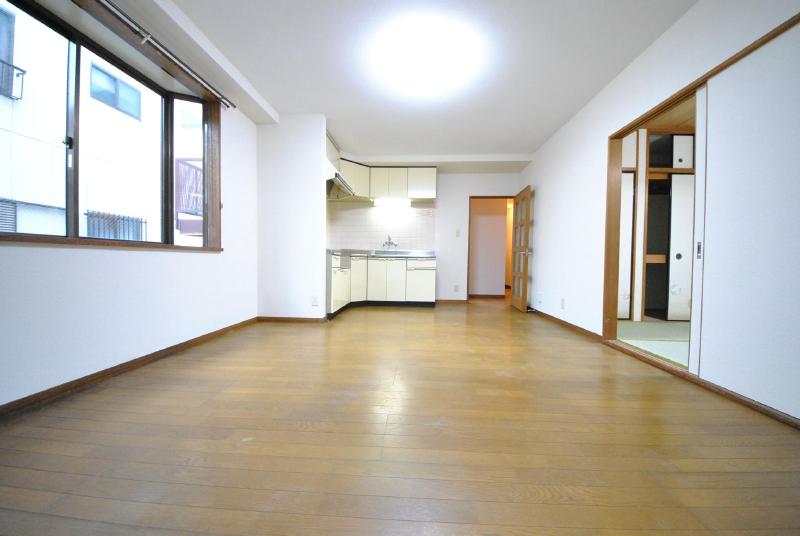 Living and room
