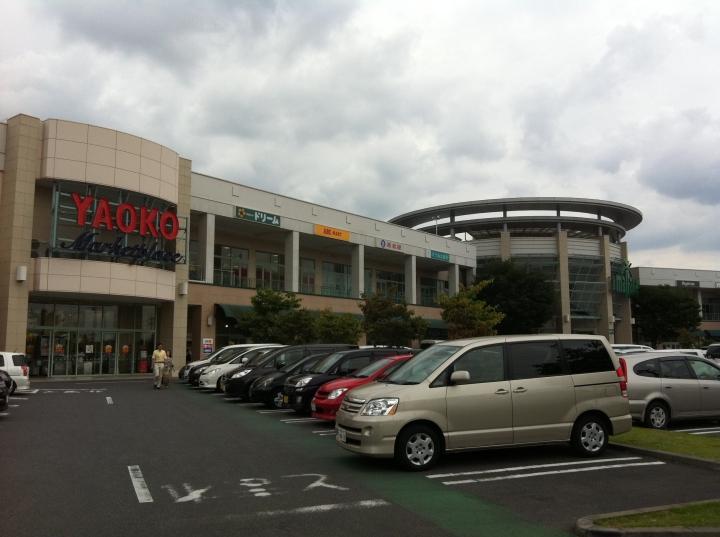Shopping centre. Moraju Kashiwa