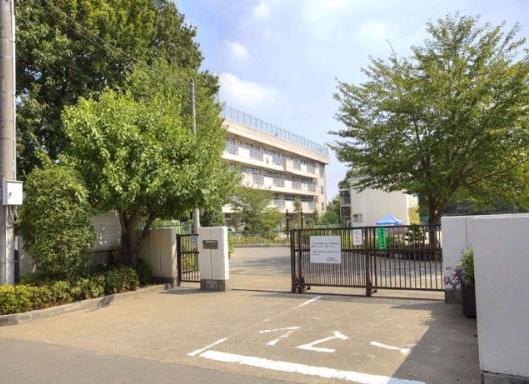 Junior high school. Kashiwashiritsu 580m until Nakahara junior high school