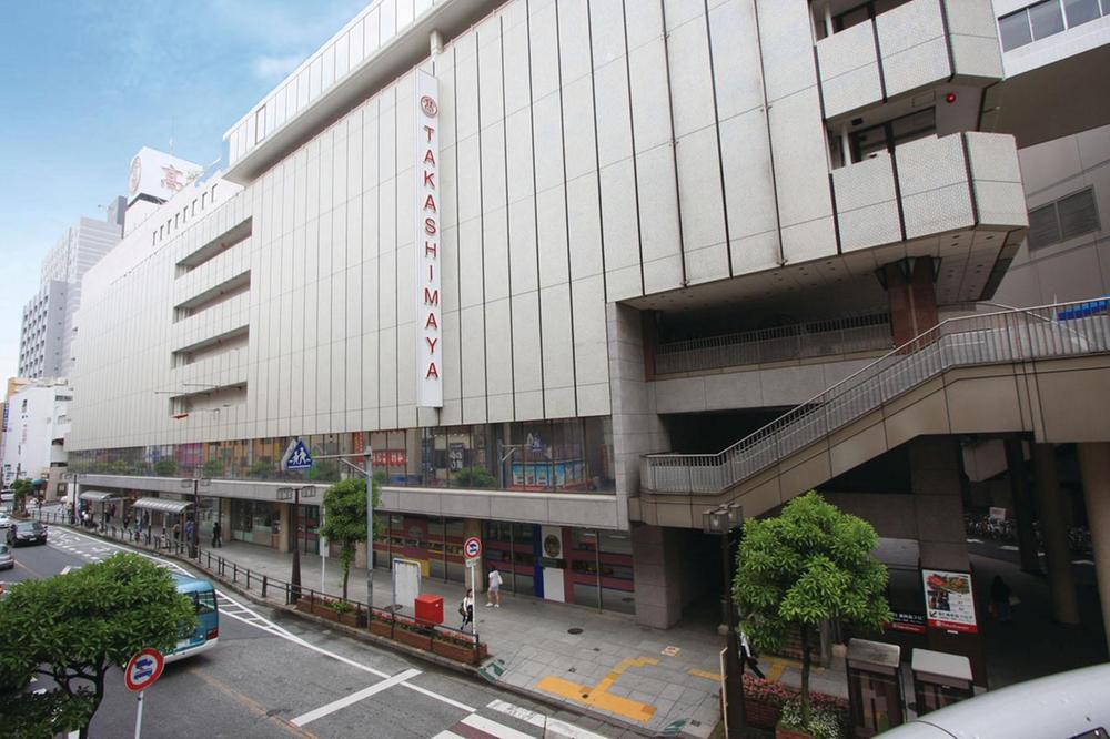 Shopping centre. Kashiwa until Takashimaya 1600m