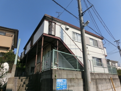 Building appearance. All households angle room