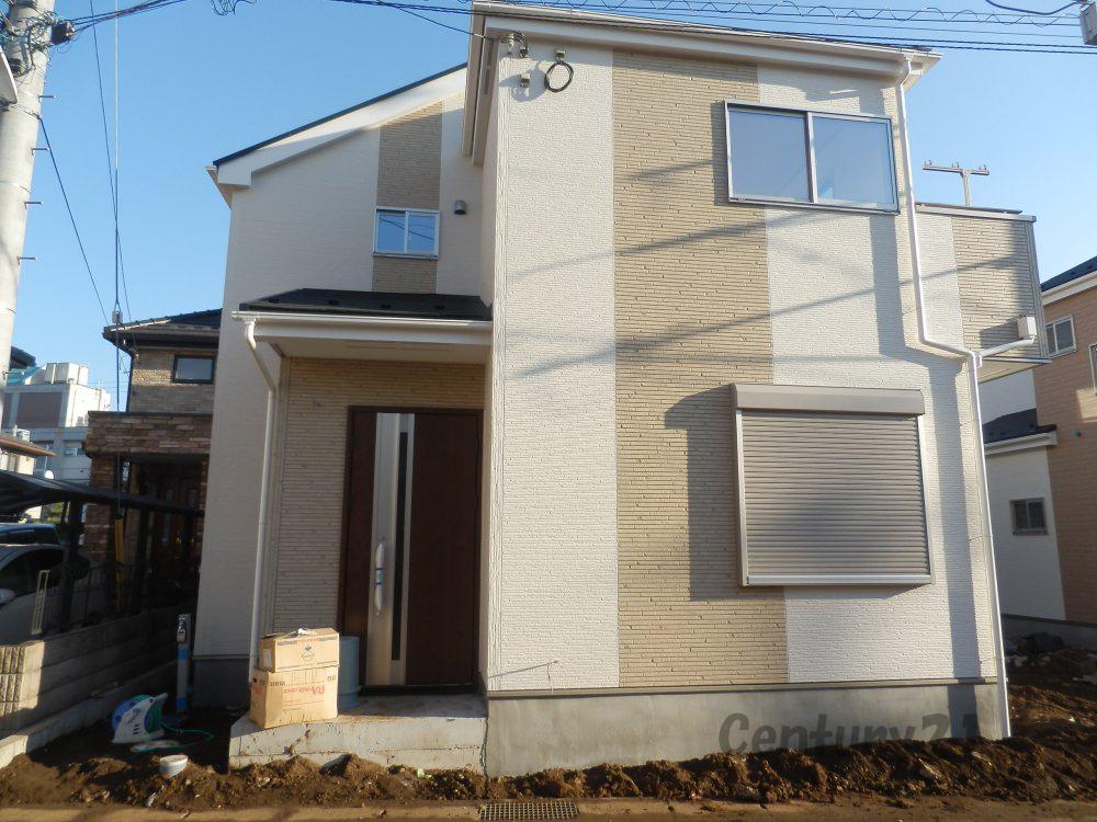 Local appearance photo. Local (12 May 2013) Shooting Building 3