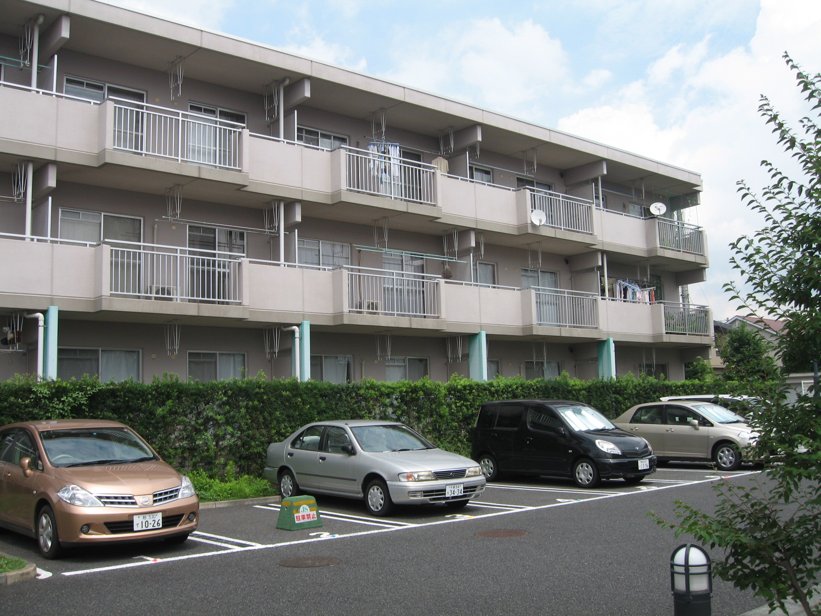 Parking lot