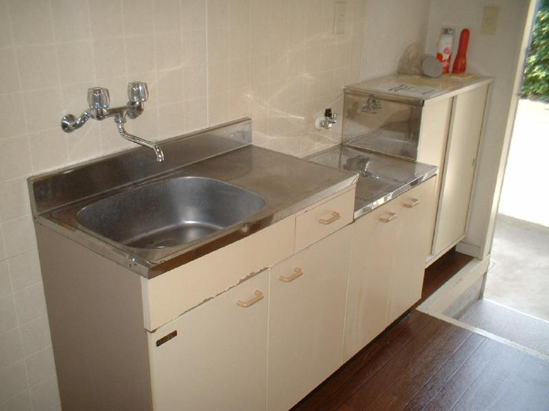 Kitchen. Clean kitchen