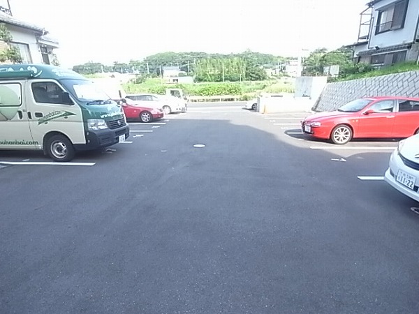 Parking lot