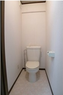 Toilet. bus ・ In another toilet, Wide in a more beautiful