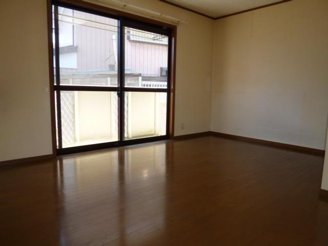 Other room space
