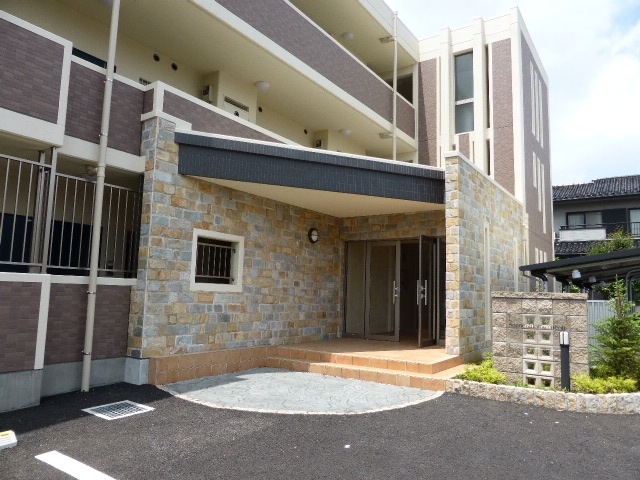Entrance. Bright entrance