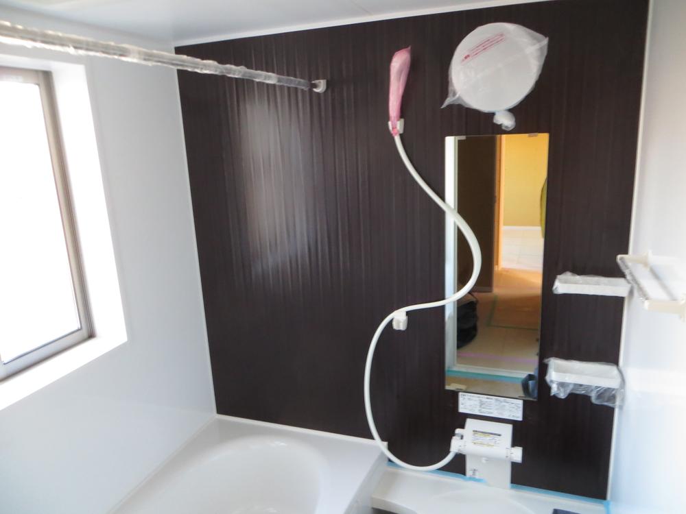 Bathroom. Indoor (12 May 2013) Shooting The second floor bathroom of the calm atmosphere