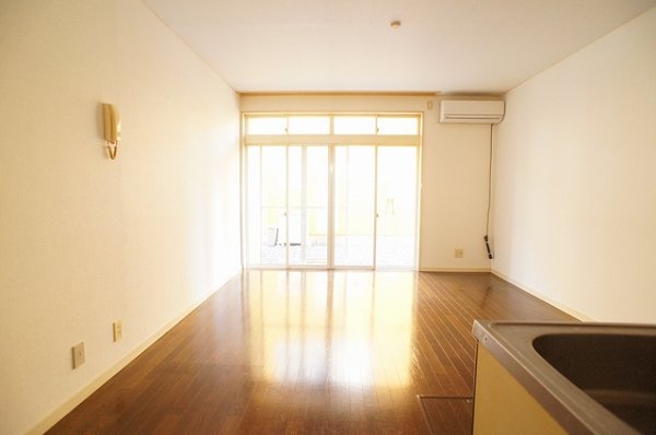 Living and room